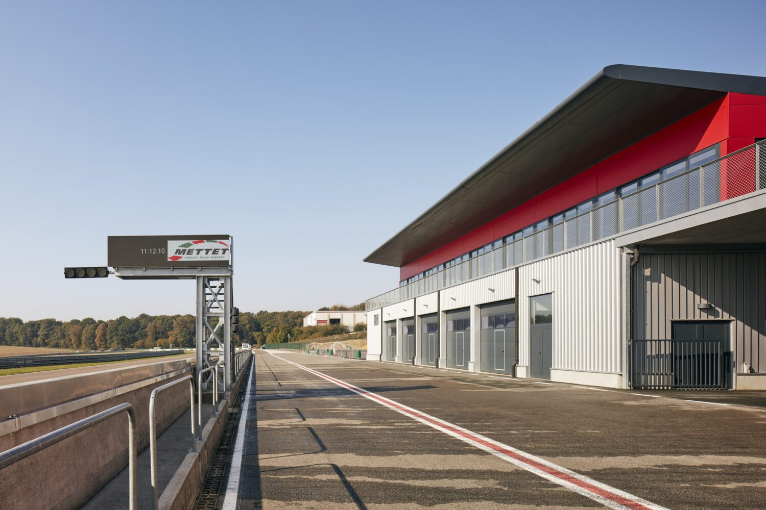 Alfaframes Ramen en Deuren - Circuit Mettet